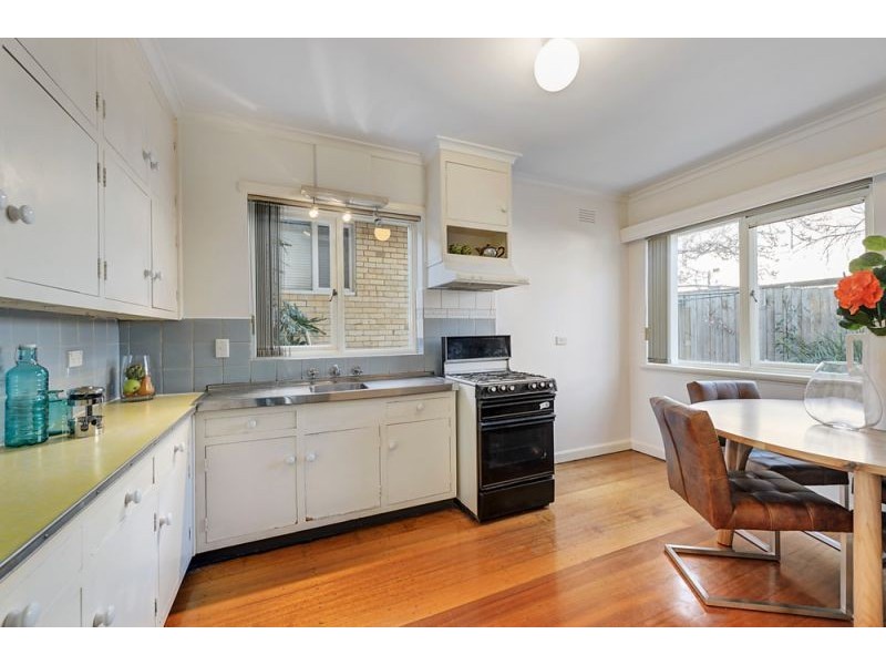 2/31 Summerhill Road, Glen Iris VIC 3146