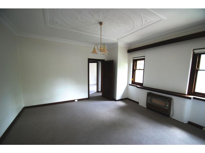 38 Essex Street, Glen Iris VIC 3146