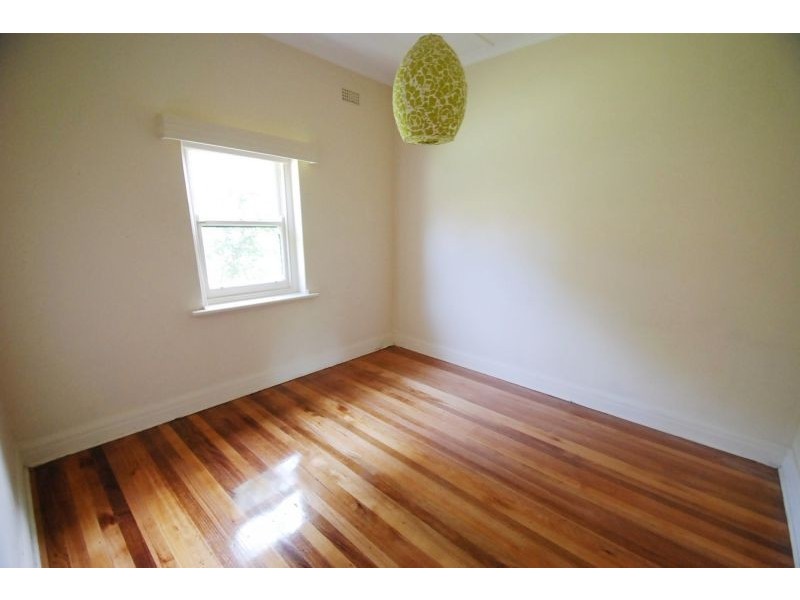 36 Cairnes Crescent, Malvern East VIC 3145