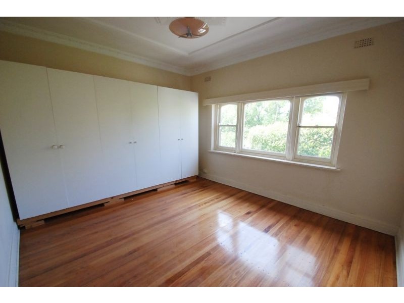 36 Cairnes Crescent, Malvern East VIC 3145