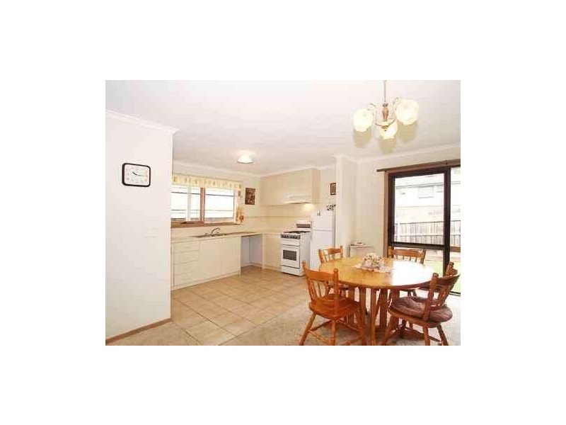 2/37 Stott Street, Box Hill South VIC 3128