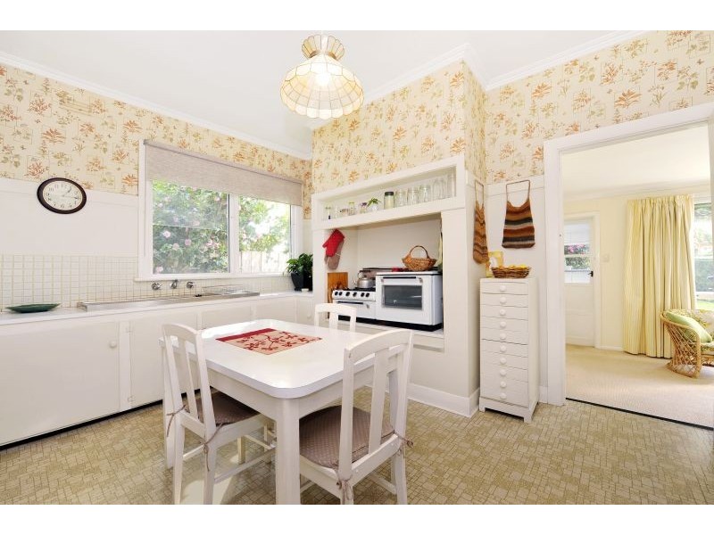 81 Broughton Road, Surrey Hills VIC 3127