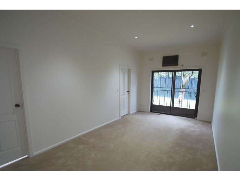 6 Ward Street, Ashburton VIC 3147
