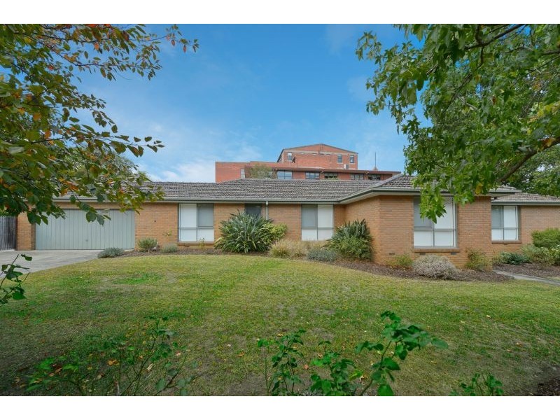 6 Ranfurlie Crescent, Glen Iris VIC 3146