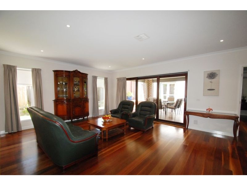 22 Renwick Street, Glen Iris VIC 3146
