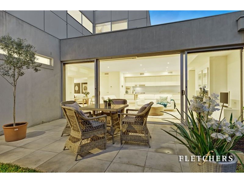 1/911 Toorak Road, Camberwell VIC 3124