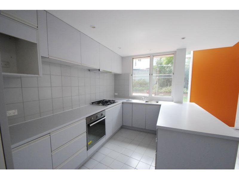 27 Albion Road, Glen Iris VIC 3146
