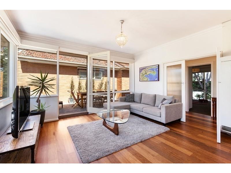 11/251 Burke Rd, Glen Iris VIC 3146