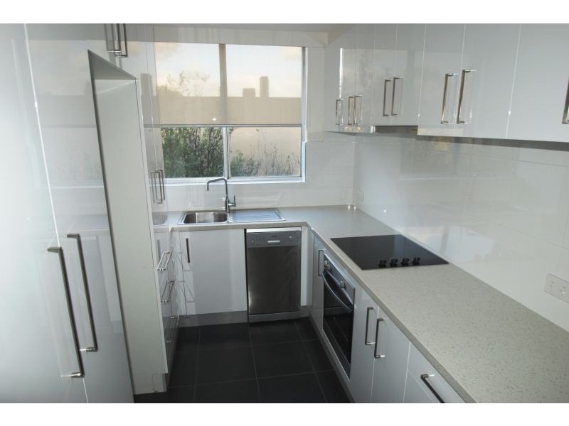 16/166 Toorak Road West, South Yarra VIC 3141