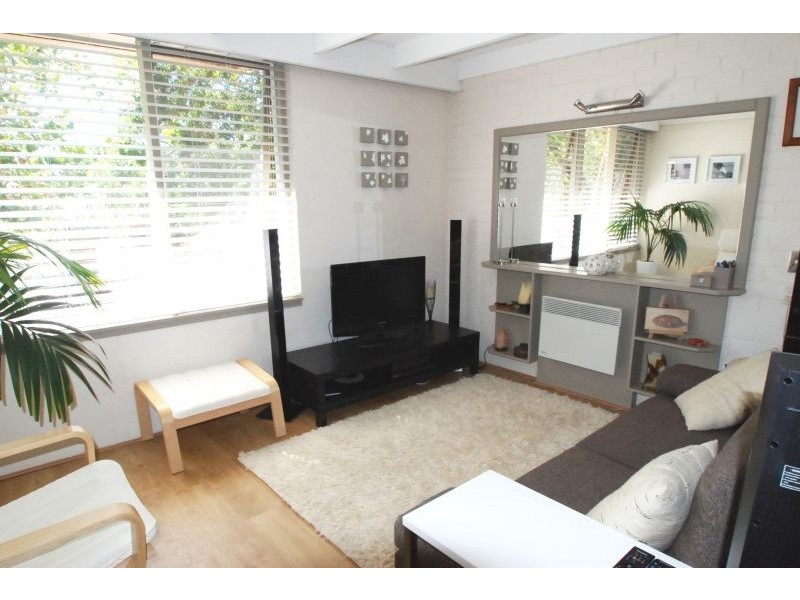 20/10-16 White Street, Glen Iris VIC 3146
