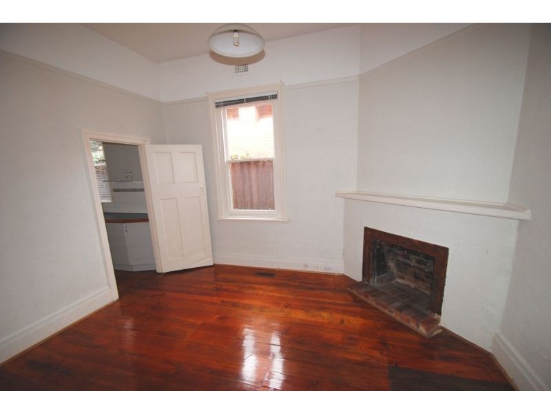 142 Tooronga Road, Glen Iris VIC 3146