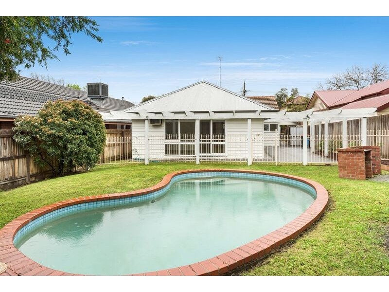 19 Dunlop Street, Ashburton VIC 3147