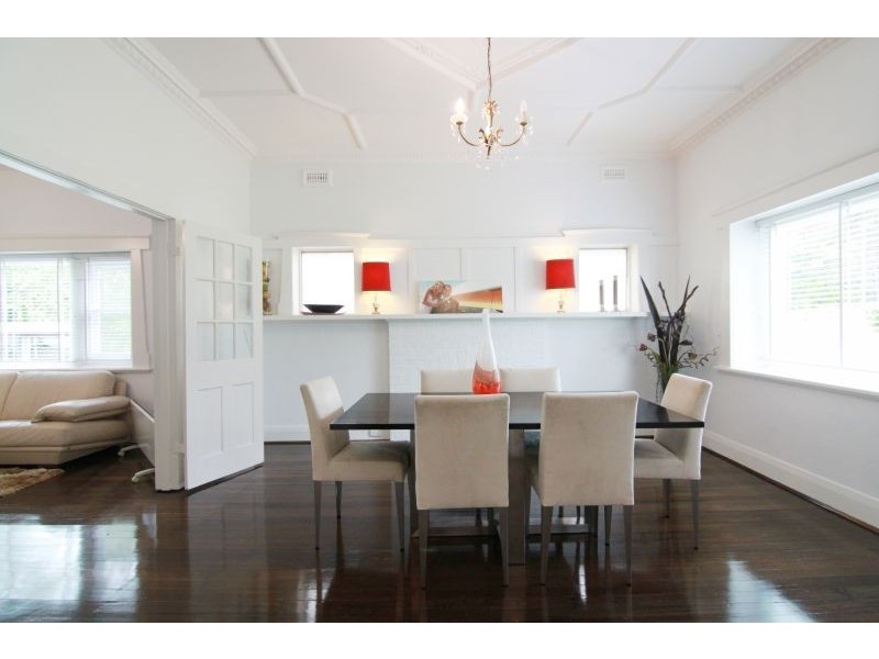 1687 Malvern Road, Glen Iris VIC 3146