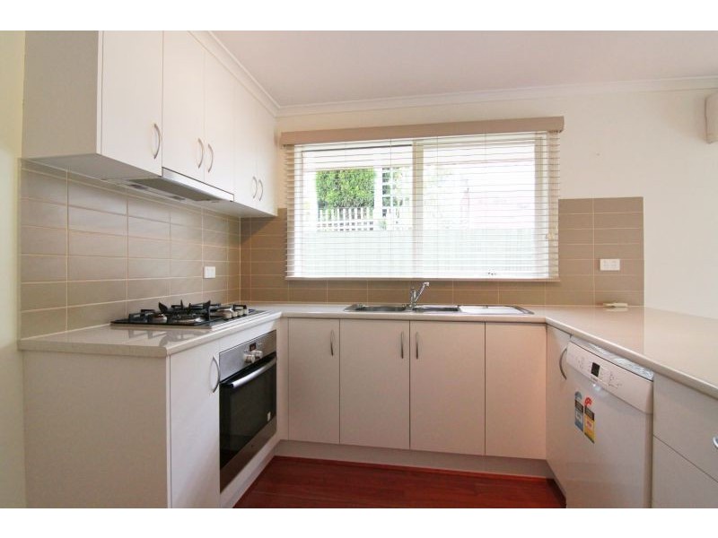 1/80 Bowen Street, Camberwell VIC 3124