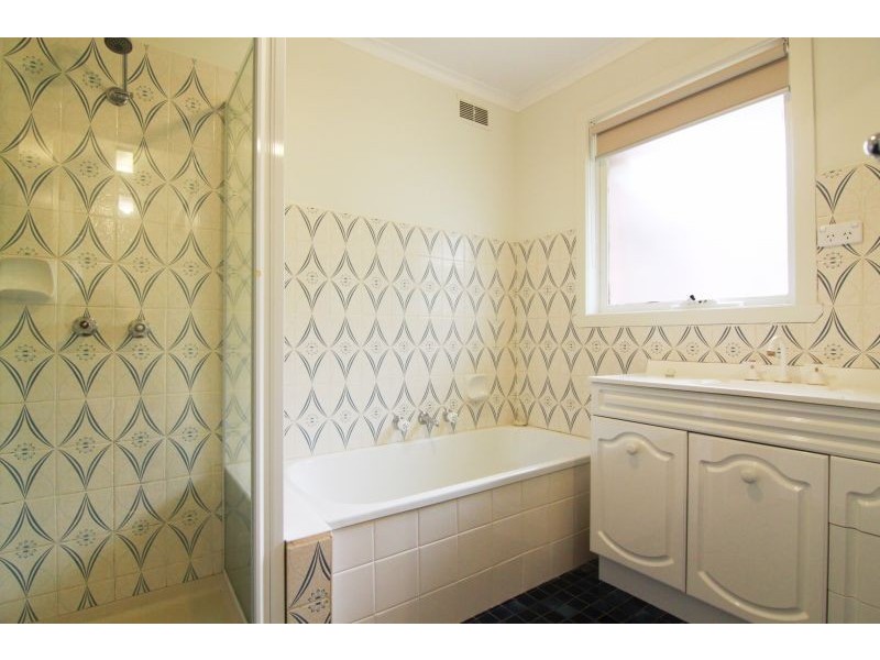 1/80 Bowen Street, Camberwell VIC 3124