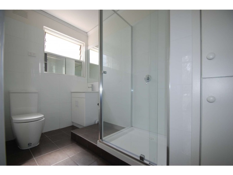 8/2 Edgar Street, Glen Iris VIC 3146