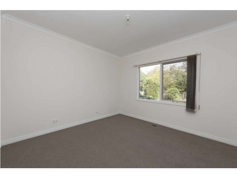 2/1260 Dandenong Road, Murrumbeena VIC 3163