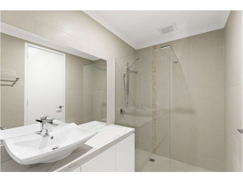 2/52 The Boulevard, Malvern East VIC 3145