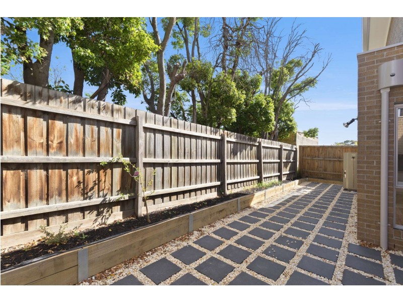 2/52 The Boulevard, Malvern East VIC 3145