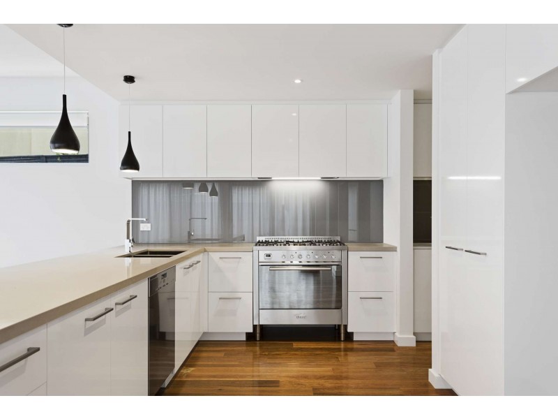 22 Erica Avenue, Glen Iris VIC 3146