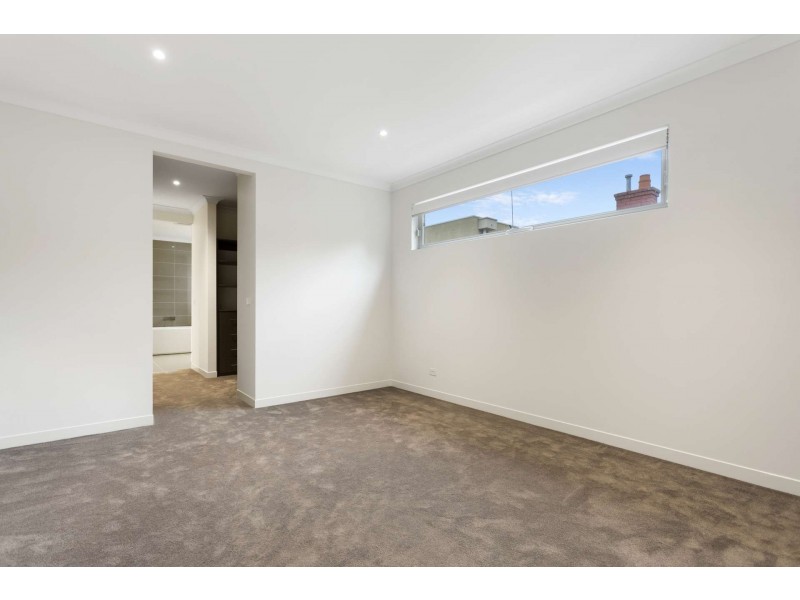 22 Erica Avenue, Glen Iris VIC 3146