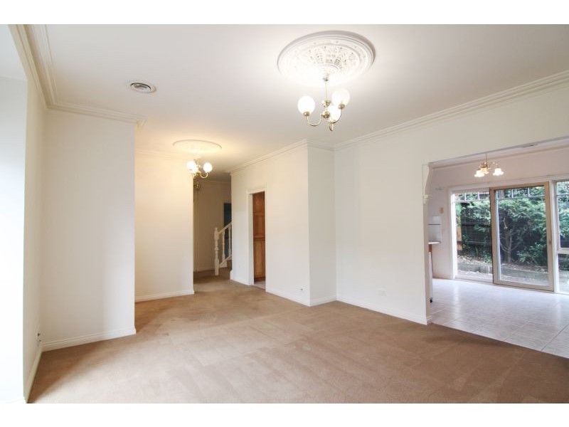 3/12 Van Ness Avenue, Glen Iris VIC 3146