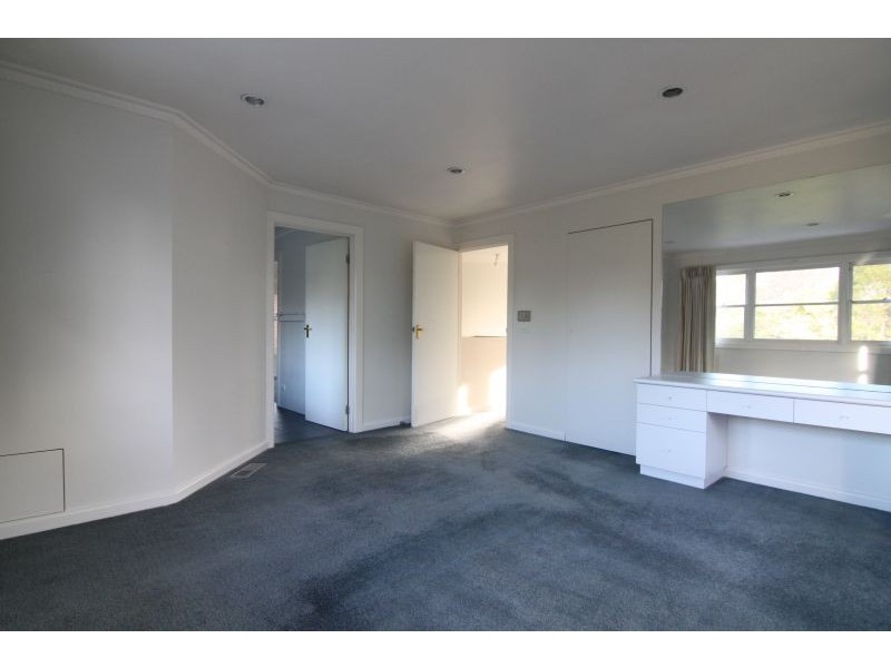 5 Wallis Avenue, Glen Iris VIC 3146