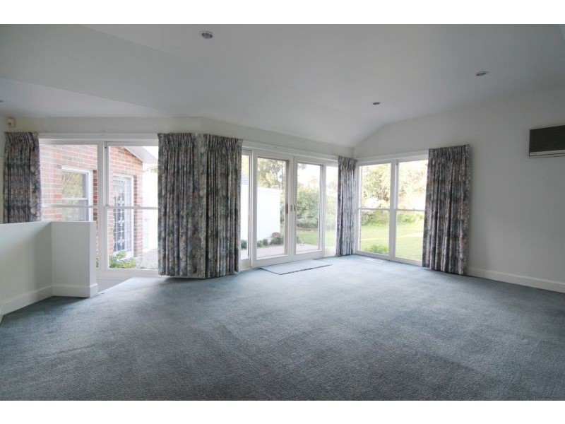 5 Wallis Avenue, Glen Iris VIC 3146