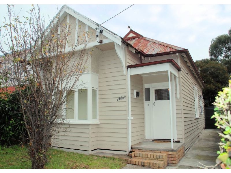 251 Tooronga Road, Malvern VIC 3144