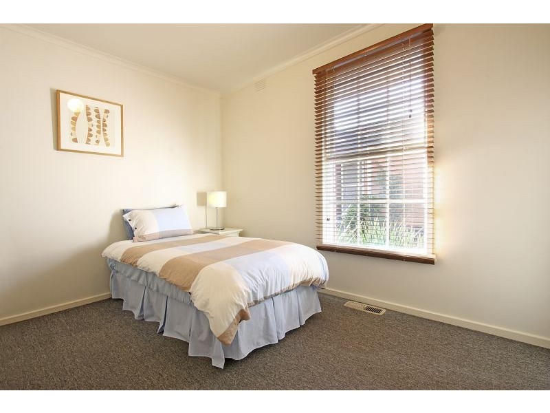 2/5 Howard Street, Glen Iris VIC 3146