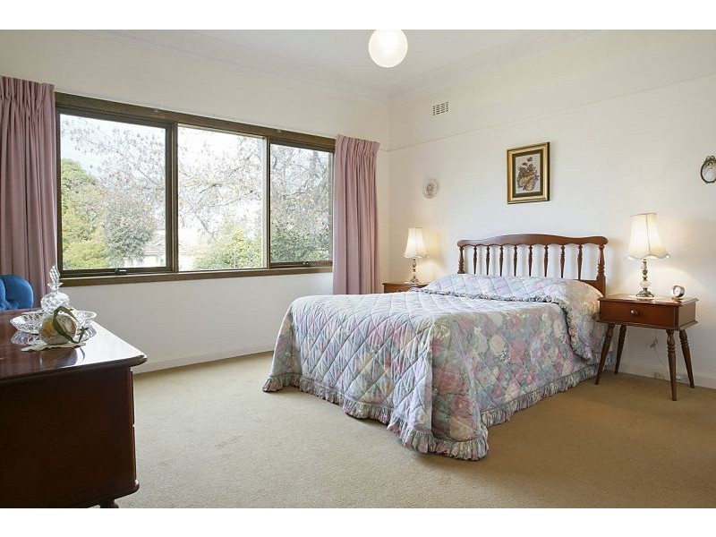 152 Ashburn Grove, Ashburton VIC 3147