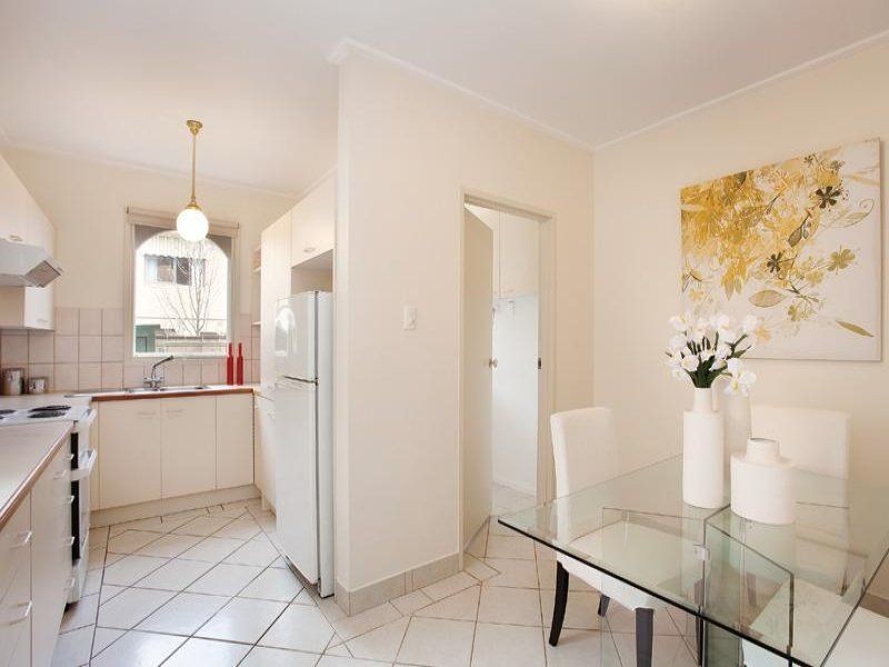 4/122 Milton Parade, Glen Iris VIC 3146