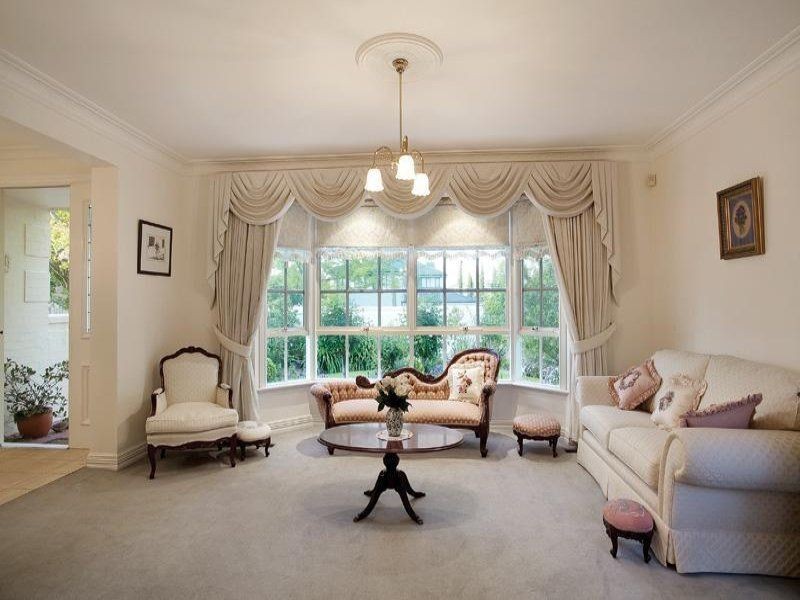 10 Dillon Grove, Glen Iris VIC 3146