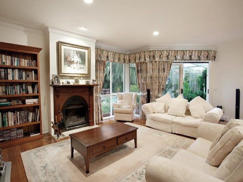 10 Dillon Grove, Glen Iris VIC 3146