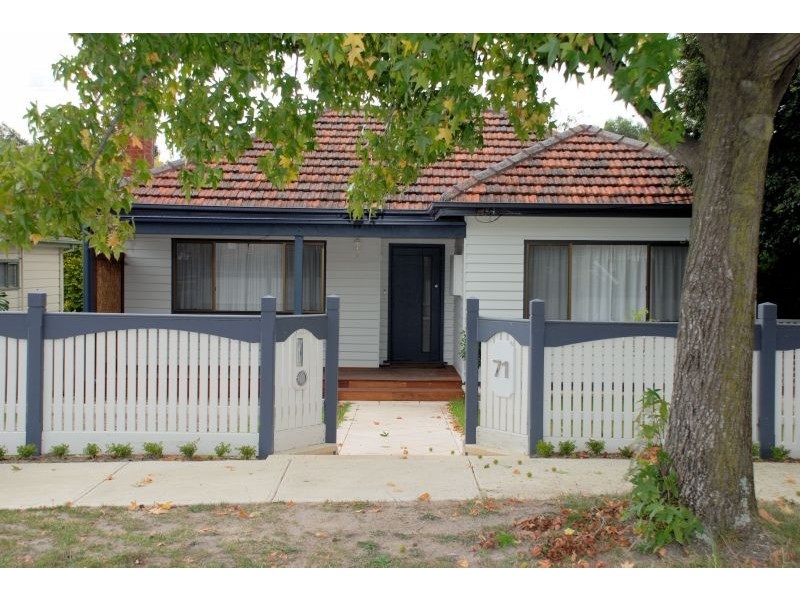 71 Ivanhoe Grove, Malvern East VIC 3145