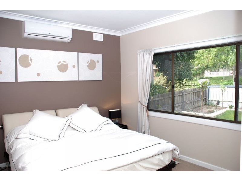 71 Ivanhoe Grove, Malvern East VIC 3145