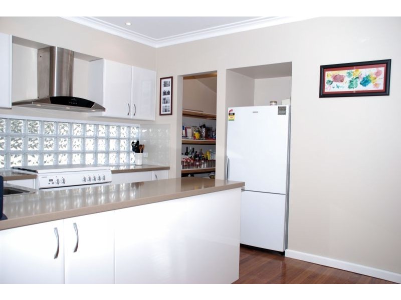 71 Ivanhoe Grove, Malvern East VIC 3145
