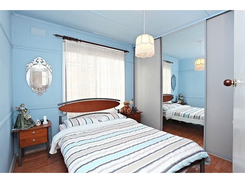 1/8 Winbirra Parade, Ashwood VIC 3147