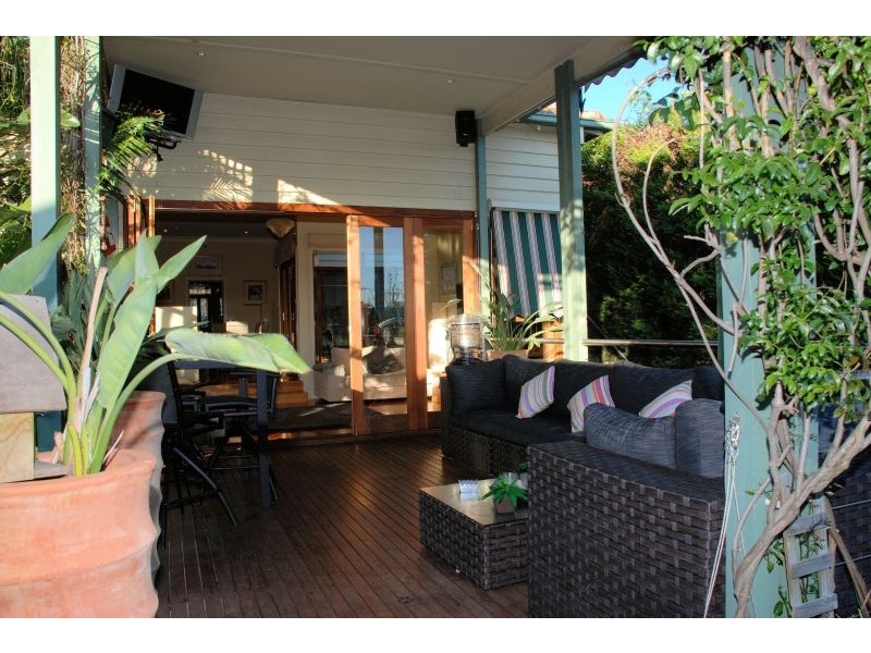 23 Castlebar Road, Malvern East VIC 3145