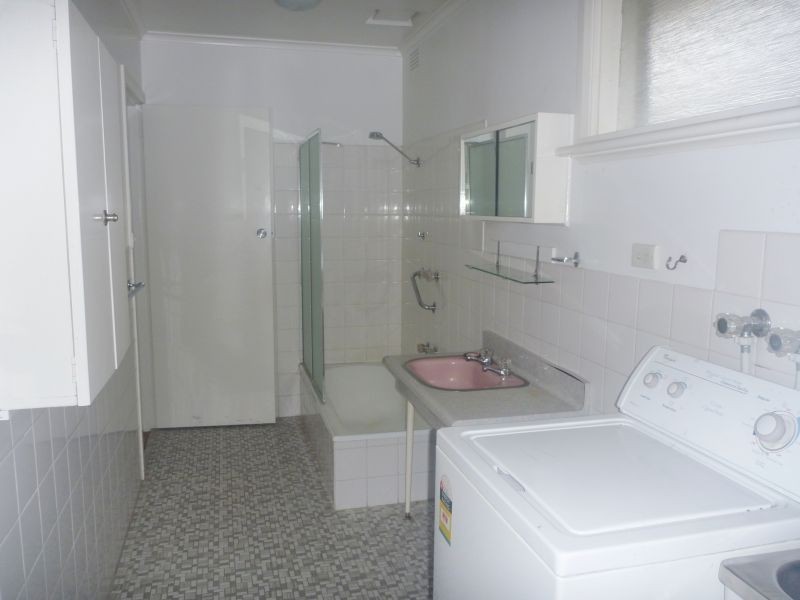 2/46 High Street Road, Ashwood VIC 3147