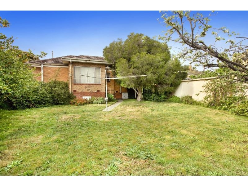 11 Mountfield Avenue, Malvern East VIC 3145