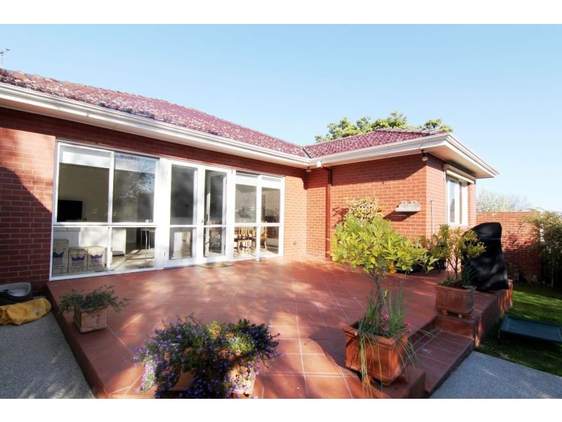 30 Highgate Grove, Ashburton VIC 3147
