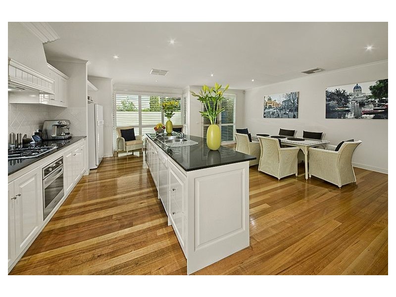 4 Beechwood Terrace, Ashwood VIC 3147