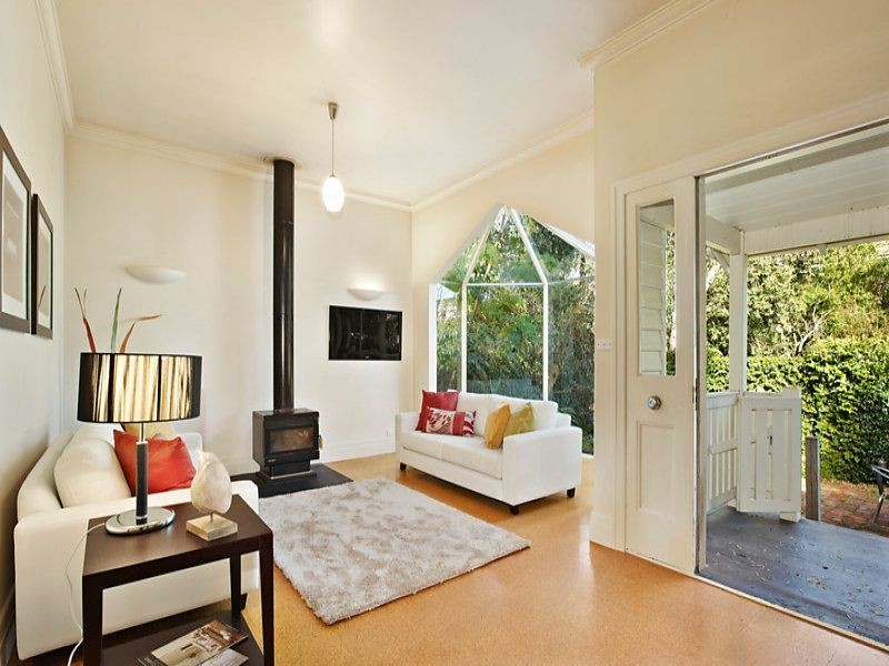 6 Chester Street, Glen Iris VIC 3146