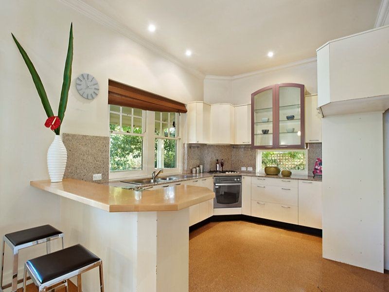 6 Chester Street, Glen Iris VIC 3146