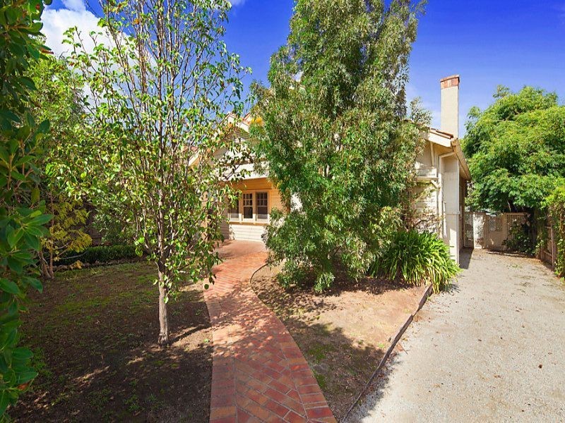 6 Chester Street, Glen Iris VIC 3146