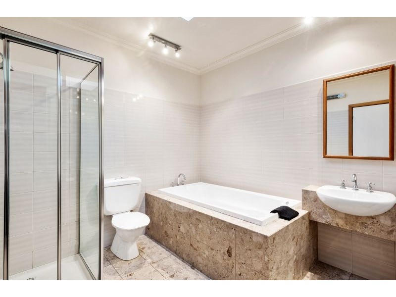 15 Howie Street, Glen Iris VIC 3146
