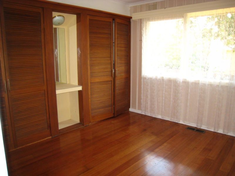 23 Victor Crescent, Forest Hill VIC 3131