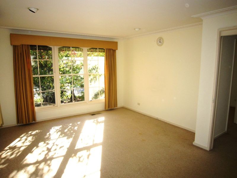 9/38 Faversham Road, Canterbury VIC 3126