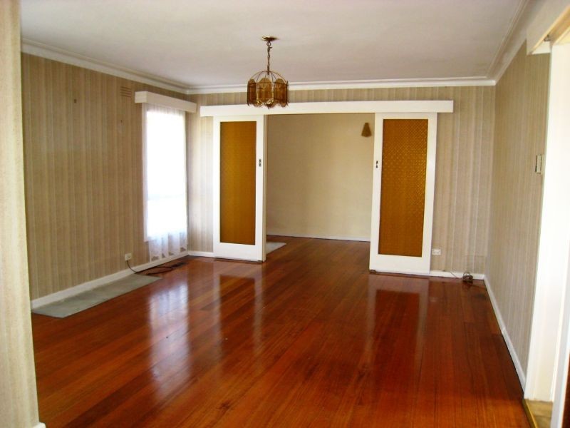 23 Victor Crescent, Blackburn South VIC 3130